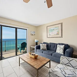 The Summit 1011 Apartment
